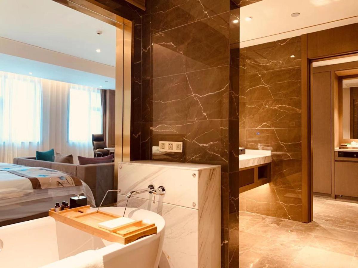Baoying Jinling Hotel Ngoại thất bức ảnh