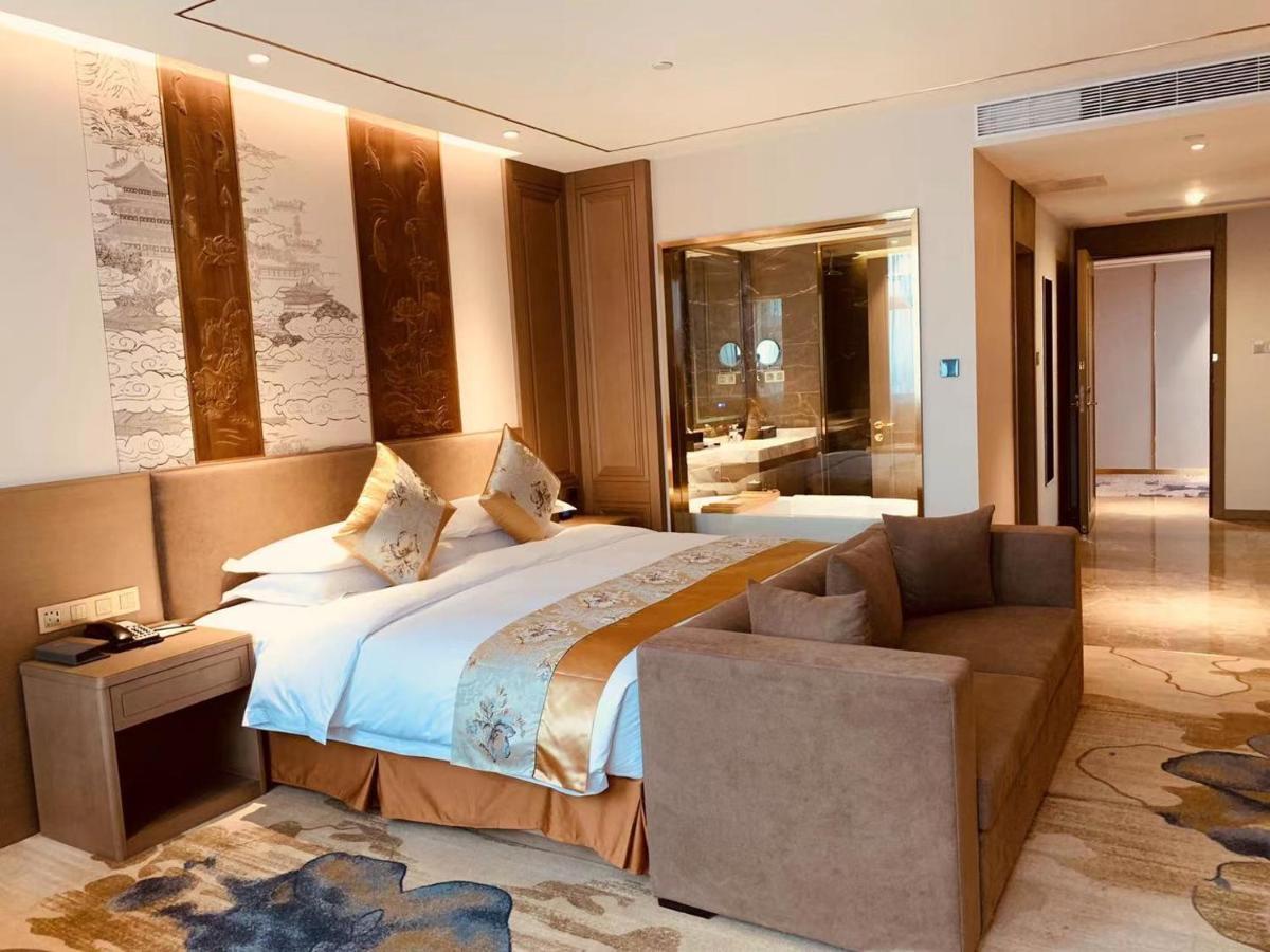Baoying Jinling Hotel Ngoại thất bức ảnh
