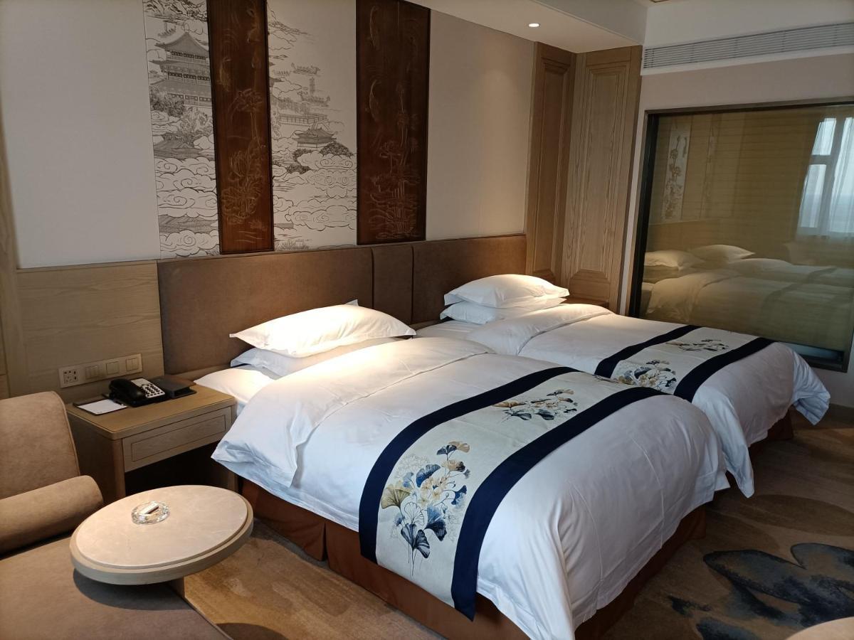 Baoying Jinling Hotel Ngoại thất bức ảnh